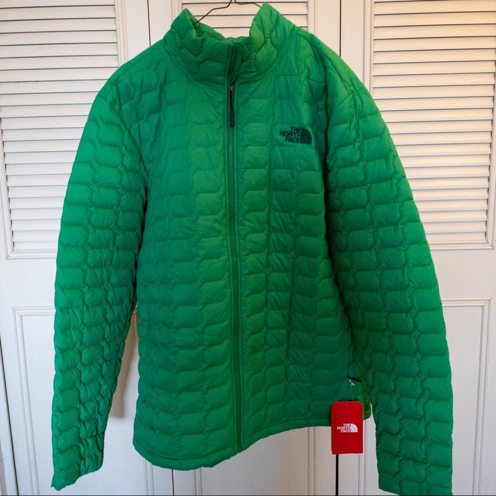*NEW WITH TAGS* North Face Puffer Jacket